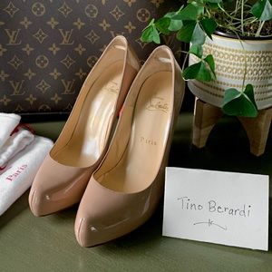 Ronaldo’ Christian Louboutin nude/pink heels